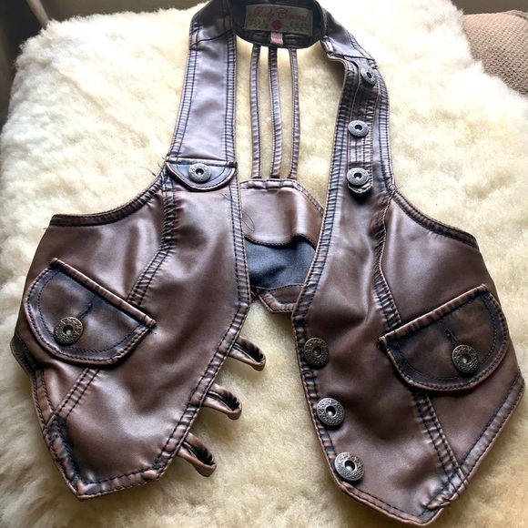 SOLD - American Eagle Faux leather vest - Picture 1 of 6